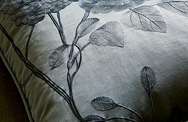 Woodville. Новые обои и текстиль от Zoffany